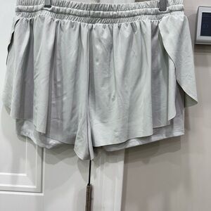 Athleta Light Grey Layered Running Shorts W/ Drawstring Size L like‎ new